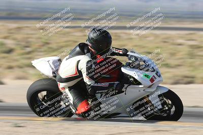 media/Oct-26-2025-Race Pace (Sun) [[c1447ca738]]/Verified/1-Turn 9 Inside (930am)/